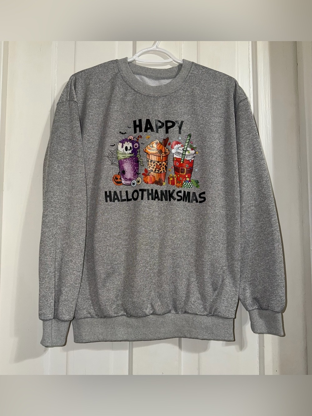 Women's size small Happy Hallothanksmas Gray Graphic Crewneck Sweater Halloween